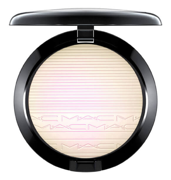 

Компактная пудра MAC Cosmetics